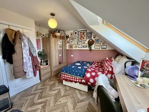 Photo 40- click for photo gallery